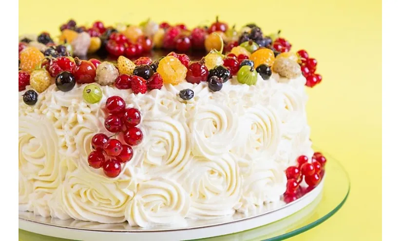 Immagini torte di compleanno con frutta